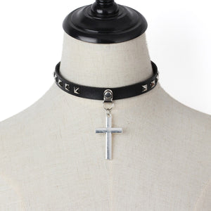 GUNGNEER Christian Cross Choker Leather Jesus Jewelry Accessory Gift Outfit For Women