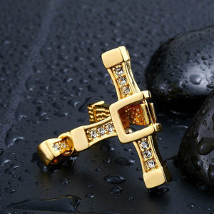 GUNGNEER Christian Cross Necklace God Jesus Chain Jewelry Accessory Gift For Men Women