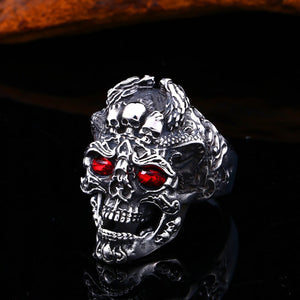 GUNGNEER Gothic Punk Crystal Skull Finger Ring Stainless Steel Jewelry Accessories Men Women