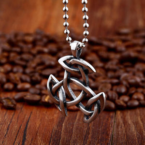 GUNGNEER Celtic Knot Triquetra Irish Trinity Pendant Necklace Stainless Steel Jewelry Men Women