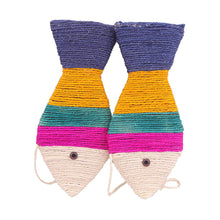 Load image into Gallery viewer, 2TRIDENTS Hand-Woven Sisal Cat Favor Fish Toys - Help Your Pets to Sharpen and Remove The Dead Outer Layer of Their Claws (L)
