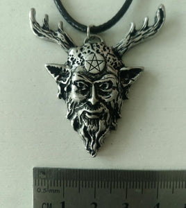 GUNGNEER Wicca Horned God Pentagram Pendant Necklace Pagan Jewelry Amulet Accessories Men Women