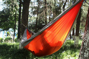 2TRIDENTS Nylon Camping Hammock - Lightweight Portable Hammock, Parachute Double Hammock for Backpacking, Camping, Travel, Beach, Yard
