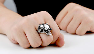 GUNGNEER Gothic Punk Claw Skull Skeleton Ring Stainless Steel Jewelry Accessories Men Women