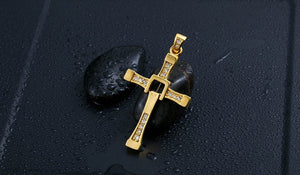 GUNGNEER Christian Cross Necklace God Jesus Chain Jewelry Accessory Gift For Men Women