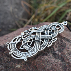 GUNGNEER Irish Celtic Knot Dragon Pendant Necklace Stainless Steel Jewelry Men Women