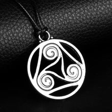 Load image into Gallery viewer, GUNGNEER Celtic Triskele Trinity Love Stainless Steel Pendant Necklace Jewelry for Men Women