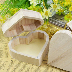 2TRIDENTS Wooden Heart-Shapes Storage Box - Organizers for Collecting Rings, Earrings and Other Jewelries