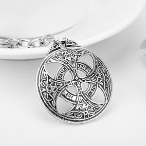 GUNGNEER Triquetra Trinity Celtic Knots Charm Choker with Key Chain Jewelry Set Women